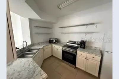 5536 Metrowest Boulevard #8-101, Orlando, FL 32811 - Photo 2