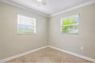 375 64th Street S, Saint Petersburg, FL 33707 - Photo 22