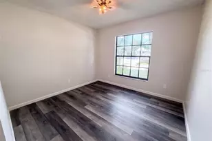 9507 Letterstone Ct, Tampa, FL 33615 - Photo 4