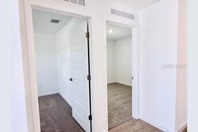 219 Skyfield Court, Lady Lake, FL 32159 - Photo 8