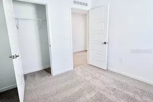 219 Skyfield Ct, Lady Lake, FL 32159 - Photo 12