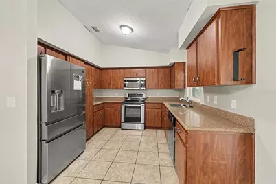 2928 Eastbrook Drive, Lakeland, FL 33811 - Photo 4