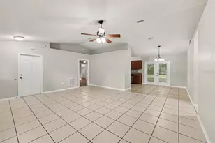 2928 Eastbrook Dr, Lakeland, FL 33811 - Photo 6