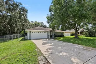 2928 Eastbrook Dr, Lakeland, FL 33811 - Photo 1