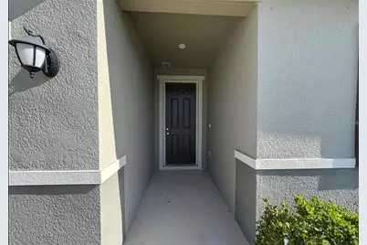 7054 Cruz Court, Lakeland, FL 33813 - Photo 2