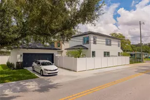 2222 Delaney Ave, Orlando, FL 32806 - Photo 4