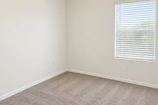 1011 Bear Hammock Dr, Umatilla, FL 32784 - Photo 8