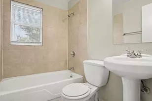 4514 Colbert Ct, Orlando, FL 32808 - Photo 12