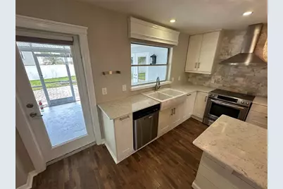 610 Iris Street, Altamonte Springs, FL 32714 - Photo 10