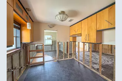 16107 Gulf Boulevard, Redington Beach, FL 33708 - Photo 8