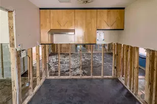16107 Gulf Blvd, Redington Beach, FL 33708 - Photo 10