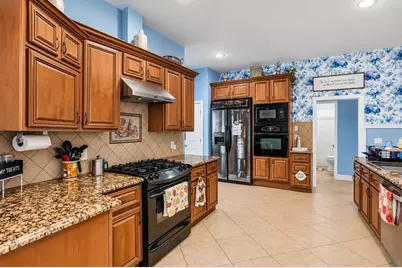 2146 Puerto Rico Drive, Deltona, FL 32738 - Photo 10