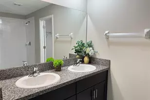 10220 Happy Heart Ave, Riverview, FL 33578 - Photo 8