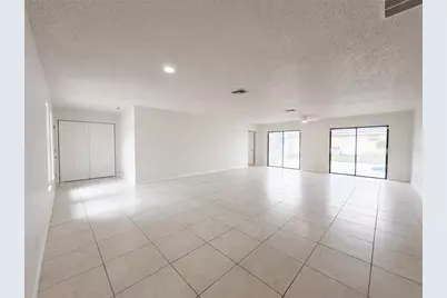 8022 Timber Lake Lane, Sarasota, FL 34243 - Photo 16