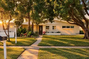 1057 Calumet St, Clearwater, FL 33755 - Photo 2