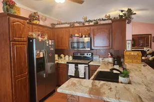 3731 Valencia Grove Ln, Orlando, FL 32817 - Photo 14