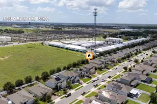 549 Sapphire Dr, Davenport, FL 33837 - Photo 8