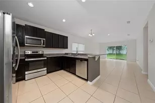 429 Ogelthorpe Dr, Davenport, FL 33897 - Photo 6
