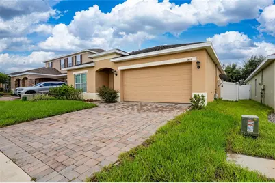 429 Ogelthorpe Drive, Davenport, FL 33897 - Photo 2