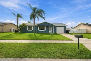 7604 Autumn Pines Dr, Orlando, FL 32822 - Photo 2