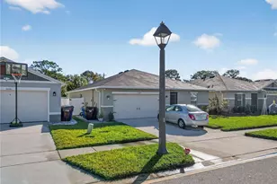 3045 Sweet Acres Pl, Saint Cloud, FL 34772 - Photo 2