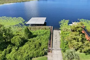 1821 Lake Villa Dr, Tavares, FL 32778 - Photo 34