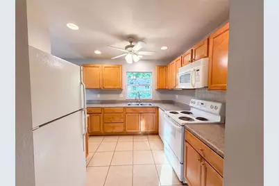 293 Michael Avenue, Holly Hill, FL 32117 - Photo 6