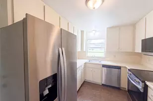 4427 Pinebrooke Pl, Dover, FL 33527 - Photo 6