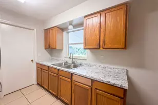 32444 Okaloosa Trail, Sorrento, FL 32776 - Photo 12