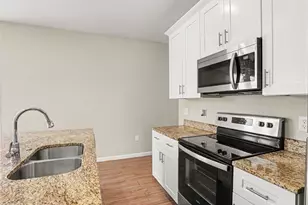 46 Alicante Ct, Kissimmee, FL 34758 - Photo 8