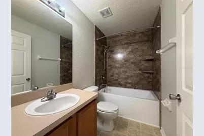 6041 Parnell Avenue, Spring Hill, FL 34608 - Photo 12