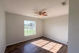 6041 Parnell Ave, Spring Hill, FL 34608 - Photo 18