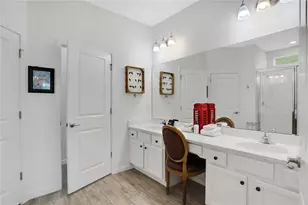 2541 Shanti Dr, Kissimmee, FL 34746 - Photo 16