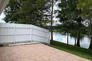 255 Tom Sawyer Ct, Orlando, FL 32828 - Photo 16