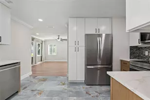 1602 Overlook Rd, Belle Isle, FL 32809 - Photo 10