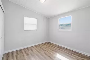 2141 Mango Ave, Sarasota, FL 34234 - Photo 30
