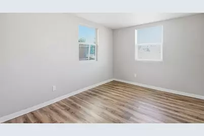 2141 Mango Avenue, Sarasota, FL 34234 - Photo 18