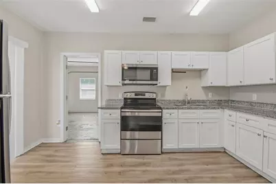 2141 Mango Avenue, Sarasota, FL 34234 - Photo 6