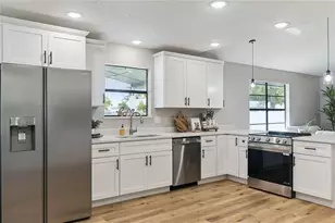 3211 Travelers Palm Dr, Edgewater, FL 32141 - Photo 10