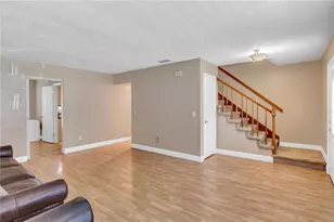 1018 Malcolm Ct, Oviedo, FL 32765 - Photo 10
