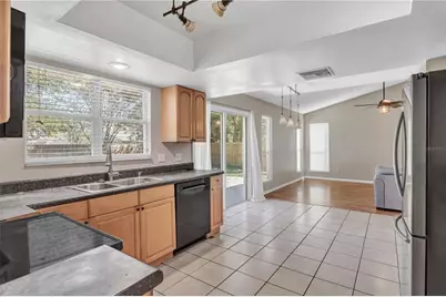 1018 Malcolm Court, Oviedo, FL 32765 - Photo 4