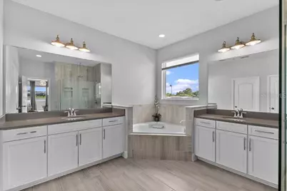 15199 Lake Claire Overlook Drive, Winter Garden, FL 34787 - Photo 18