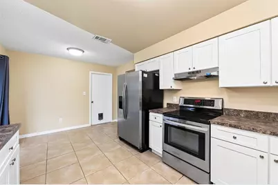 145 Hidalgo Avenue, Kissimmee, FL 34743 - Photo 12
