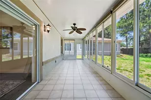 2011 Villa Sites Dr, Tampa, FL 33612 - Photo 28