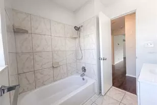 601 Myrtle Way S, Saint Petersburg, FL 33705 - Photo 16