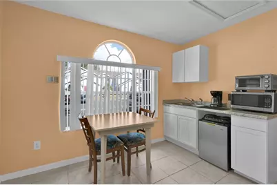 203 Coco Plum Drive #Front, Davenport, FL 33897 - Photo 4