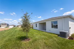 1520 Redwood Ln, Haines City, FL 33844 - Photo 2