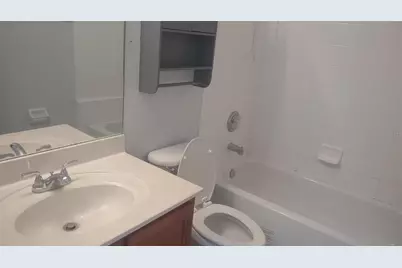 18309 Eastwyck Drive, Tampa, FL 33647 - Photo 12