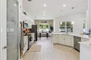 9056 S Bay Dr, Haines City, FL 33844 - Photo 14