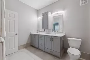 2484 San Tecla St, Orlando, FL 32835 - Photo 16